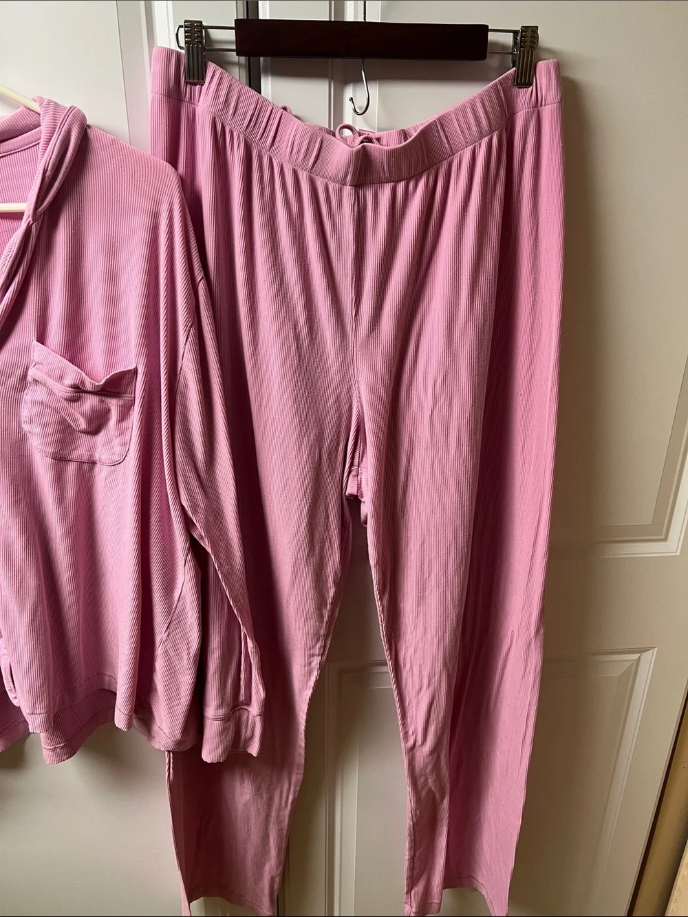 SKIMS Bubblegum Pink Two-Piece Lounge Pajama Set, XL